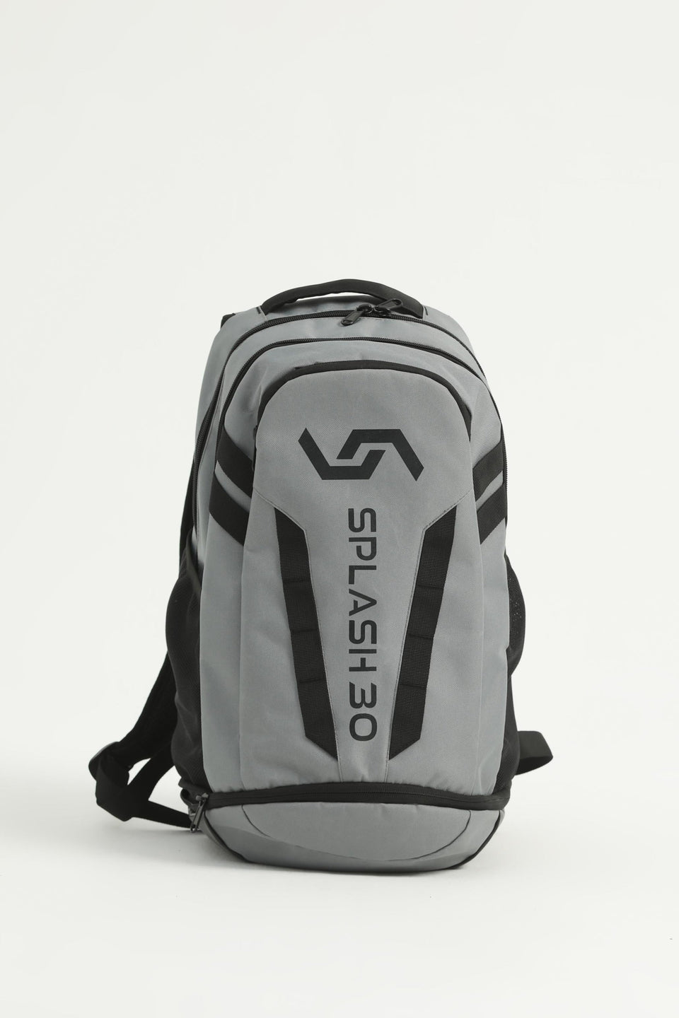 Splash30 backpacks for men in Pakistan for work, university and travel