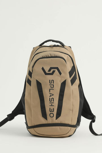 Splash 30 Everyday backpack 31L in beige with black trim, front view showing multiple zip compartments and Splash logo