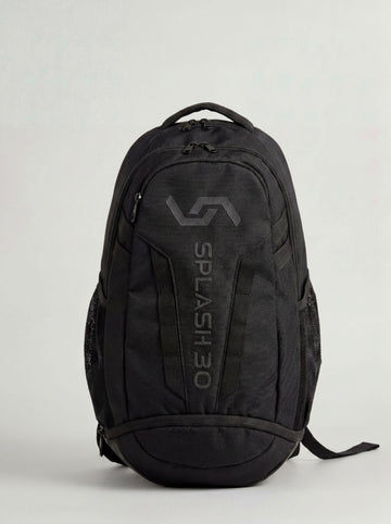 Splash 30 Everyday backpack 31L in black, front view showing zip compartments and embossed Splash logo